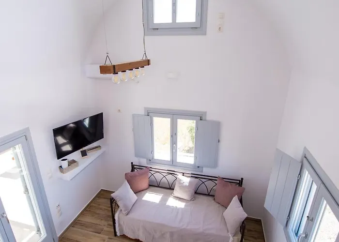 Tatil Evi Denis Summer Living Perivolos (Santorini)